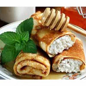 Млинці з солодким сиром