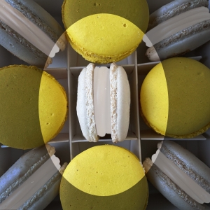 MACARON Кокос-малина